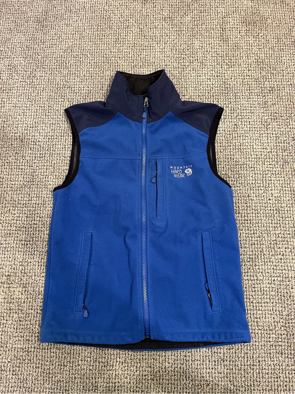 Mountain Hardwear Black Softshell Vest with Blue Accent